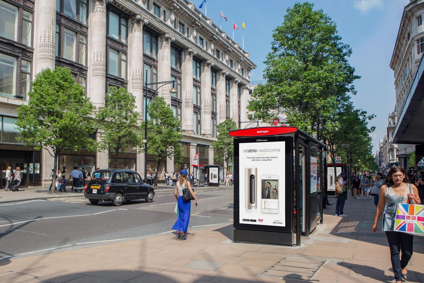 Oxford Street Digital Bus Stop Advertising